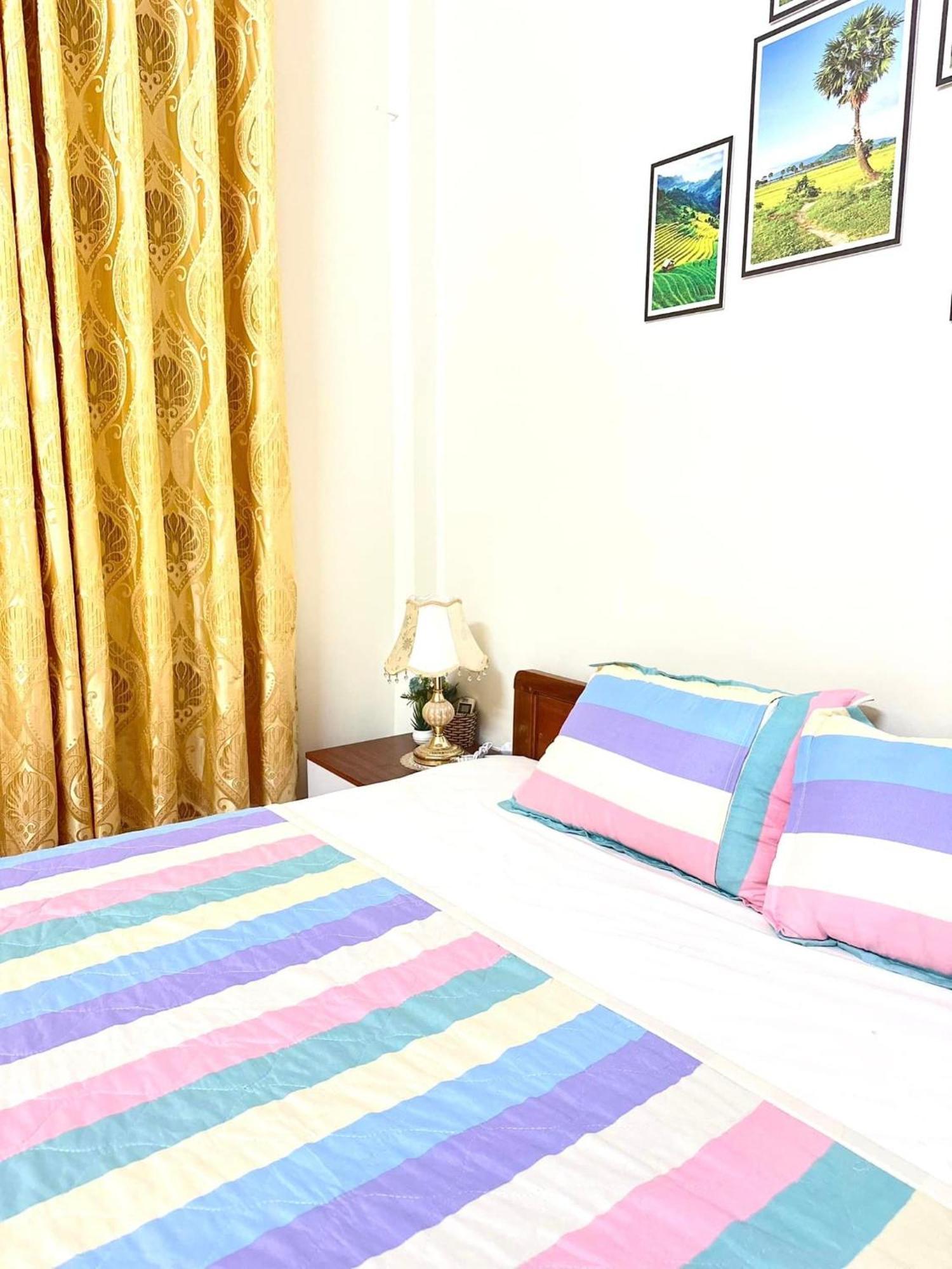 Huong Thao Hostel & Tours Дьенбьенфу Экстерьер фото